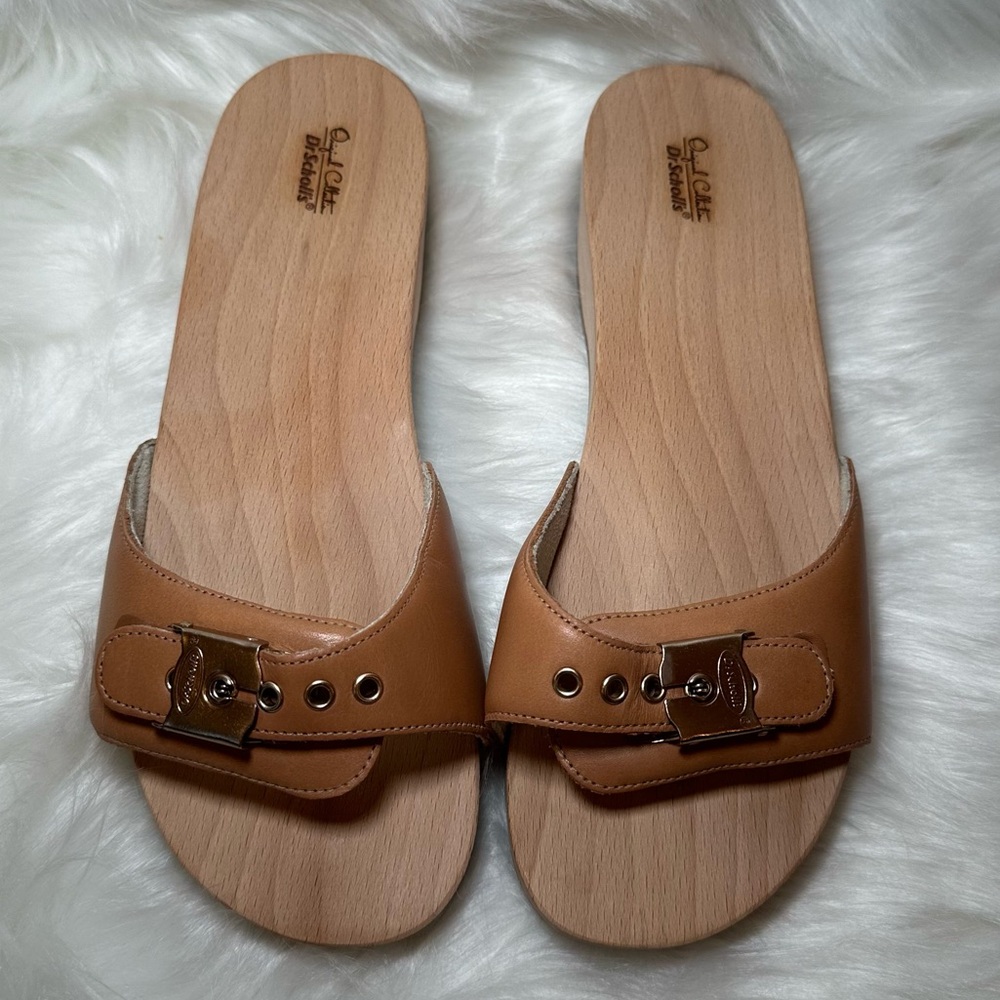 Dr. Scholl's Tan Sandals with Buckle